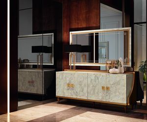 Romantica credenza 4 ante, Credenza con greca neoclassica in finitura oro