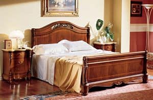 Althea letto legno, Letto sontuosamente decorato, per Villa