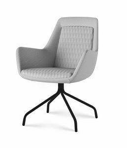 Roxy chair, Poltroncina con base in metallo personalizzabile