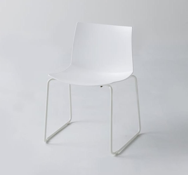 https://www.idfdesign.it/immagini/sedie-design-metallo-plastica/kanvas-2-st-sedia-minimale-plastica-3.jpg