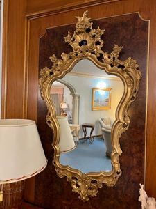 Specchio Foglia Oro Classico con Cornice Sagomata di Lusso