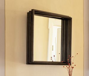 Quadra Wave mirror, Specchiera con cornice in listelli di legno massello