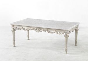 4744, Tavolino in stile Luigi XVI